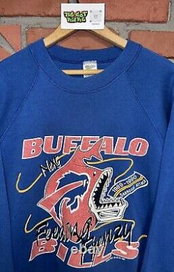 Vintage 1989 Trench NFL Buffalo Bills Feeding Frenzy Blue Crewneck Sweatshirt L