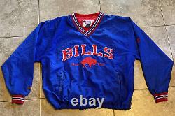 Vintage Buffalo Bills NFL Champion Embroidered Nylon Pullover Men Size L