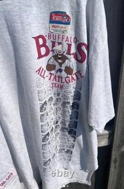Vintage Unbalanced Lines NFL Buffalo Bills All Tailgate Team T-Shirt XL